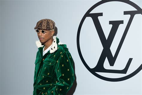 Suivez le premier défilé de Pharrell Williams pour Louis Vuitton en 